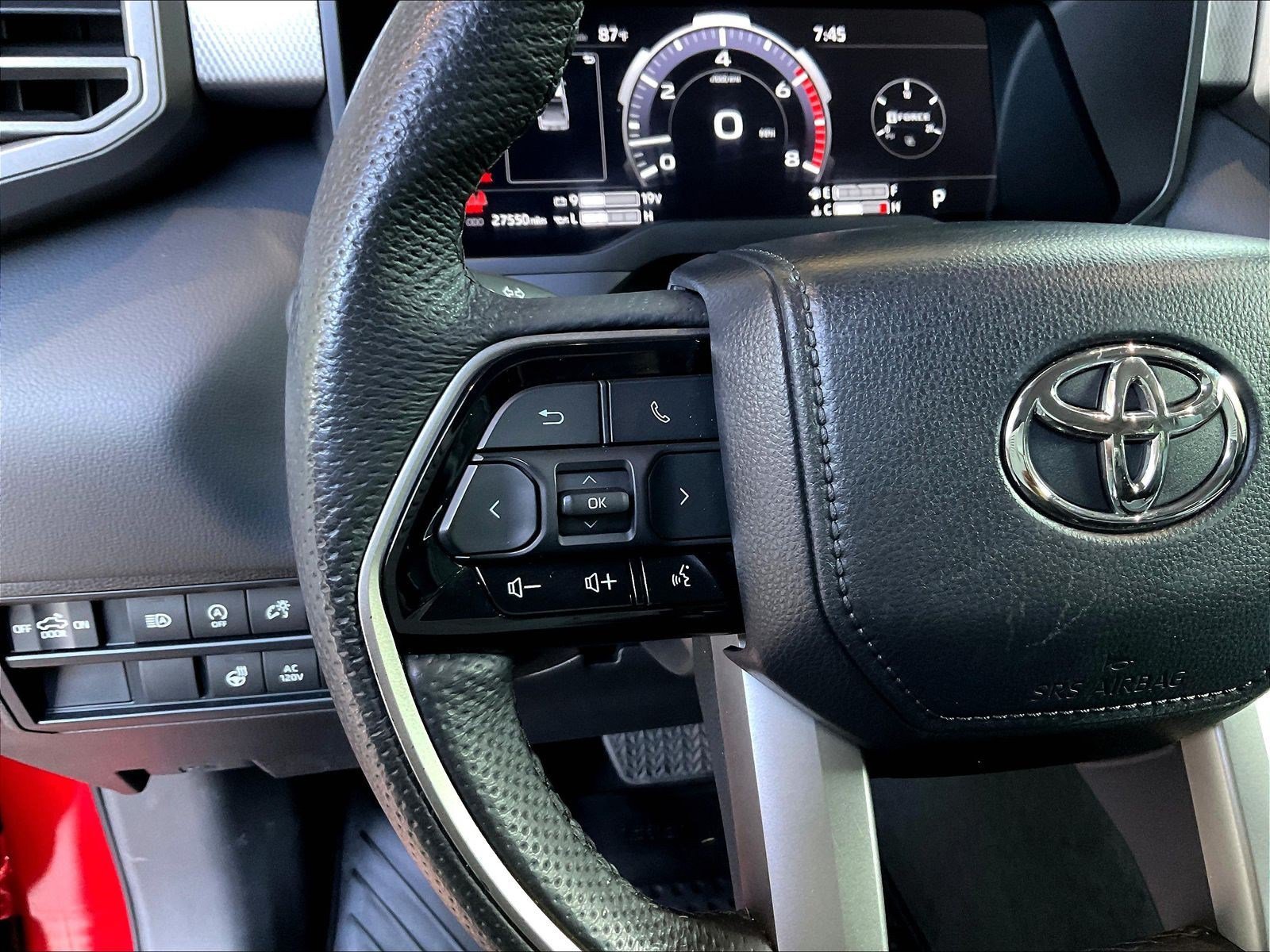 Used 2024 Toyota Tundra Limited AWD/4WD image 12