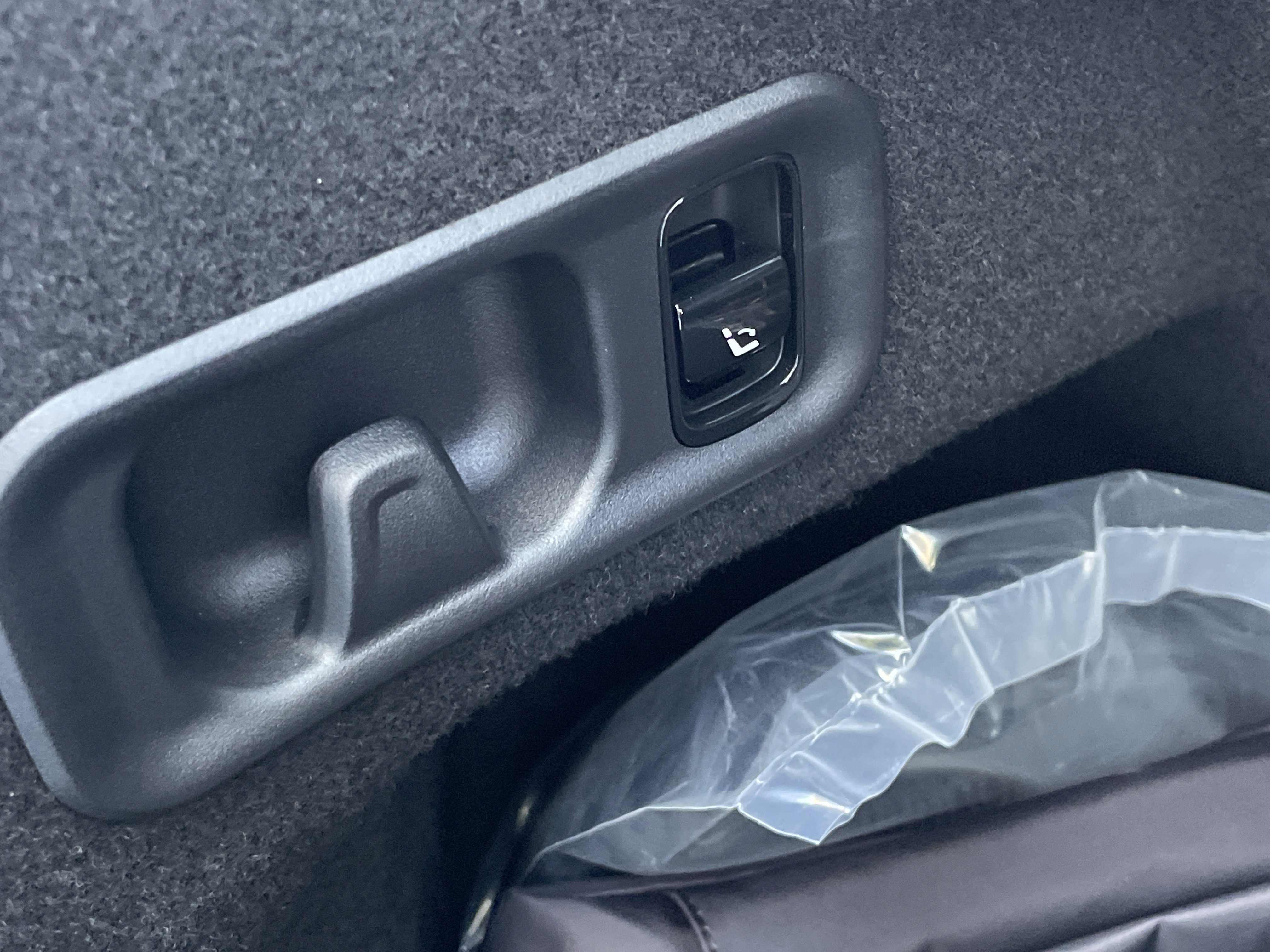 New 2026 Mercedes-Benz E 350 Sedan image 10