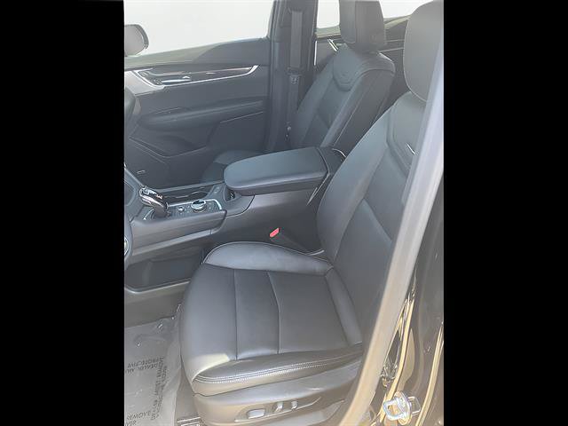 Certified 2025 Cadillac XT6 Sport w/ Technology Package AWD/4WD image 13