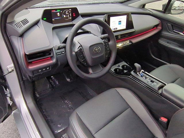 Used 2026 Toyota Prius Plug-In Hybrid image 9