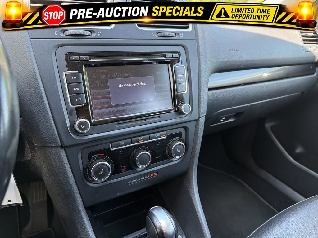 Used 2014 Volkswagen Jetta SE FWD image 42
