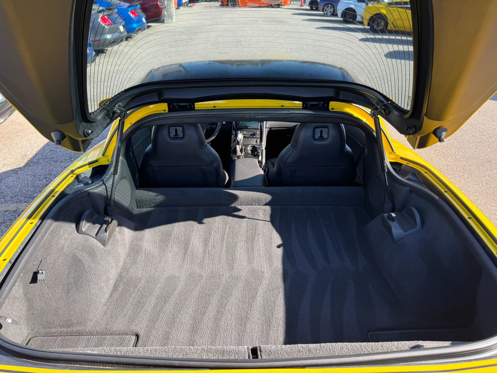 Used 2008 Chevrolet Corvette Coupe w/ Preferred Equipment Group RWD image 37