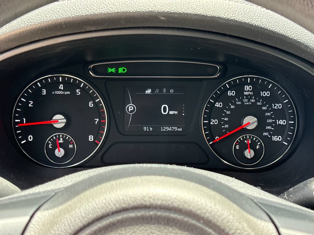 Used 2017 Kia Sorento FWD image 22