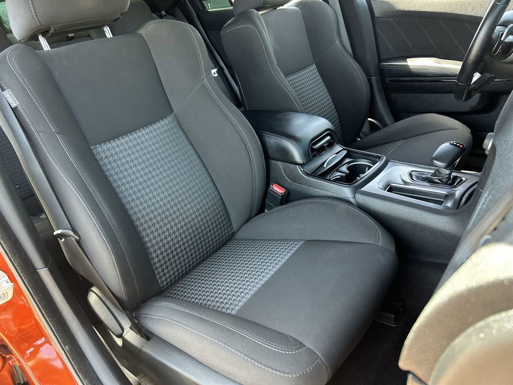 Used 2021 Dodge Charger R/T w/ Blacktop Package RWD image 27