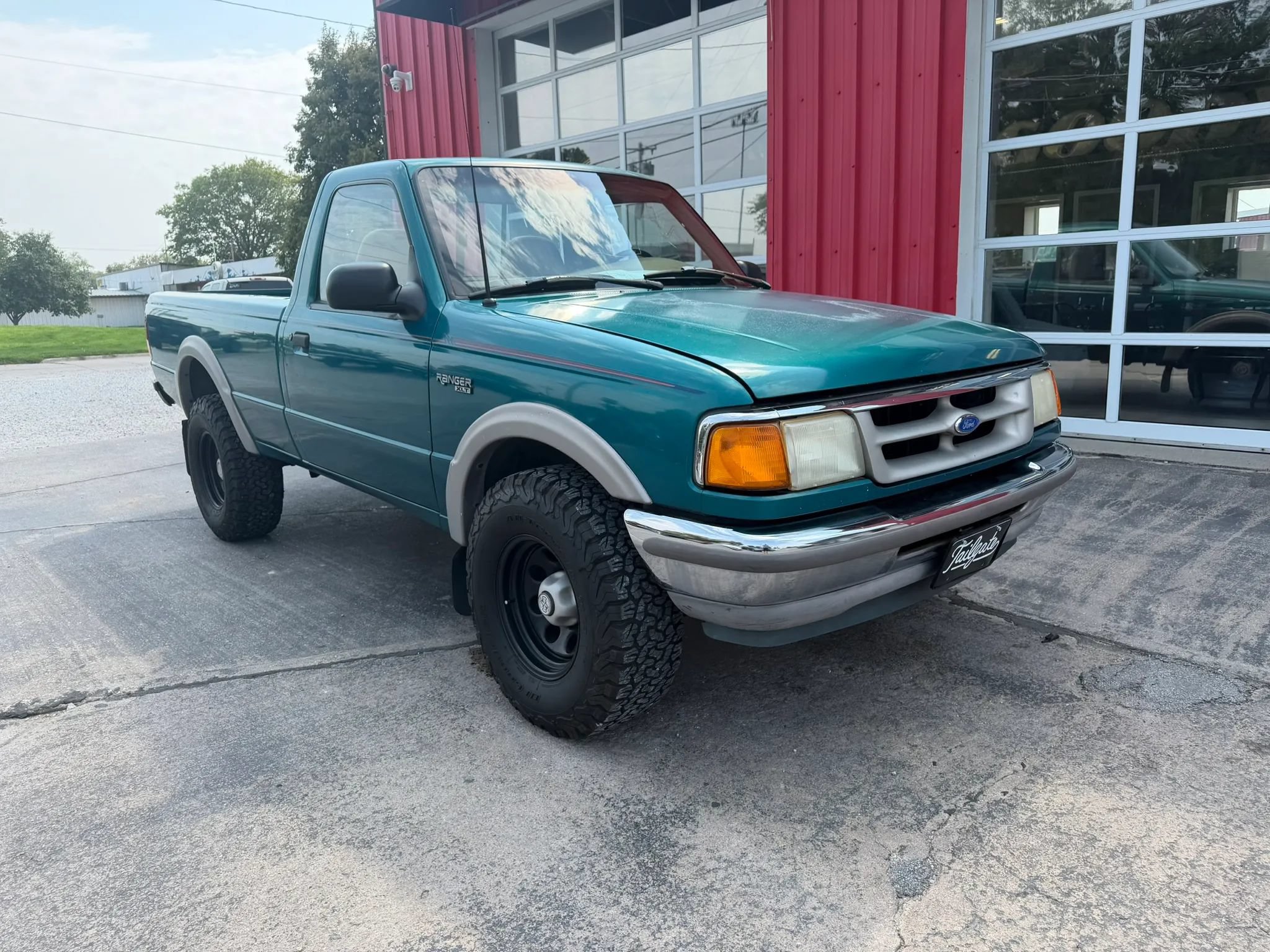 Used 1995 Ford Ranger Splash AWD/4WD image 2