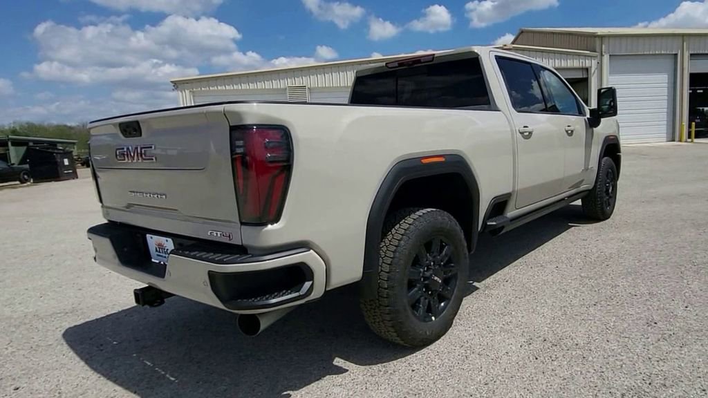 New 2026 GMC Sierra 2500 AT4 w/ AT4 Premium Plus Package image 7