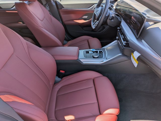 Used 2025 BMW i4 eDrive40 image 21