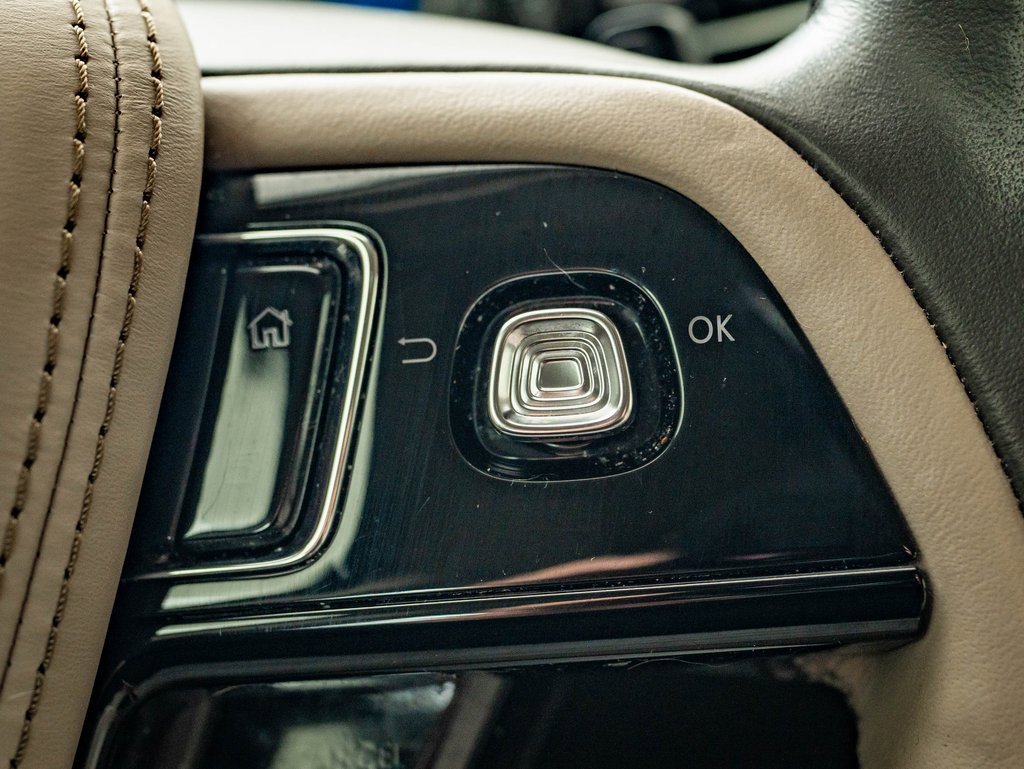 Used 2022 Lincoln Aviator Grand Touring w/ Equipment Group 301A image 28