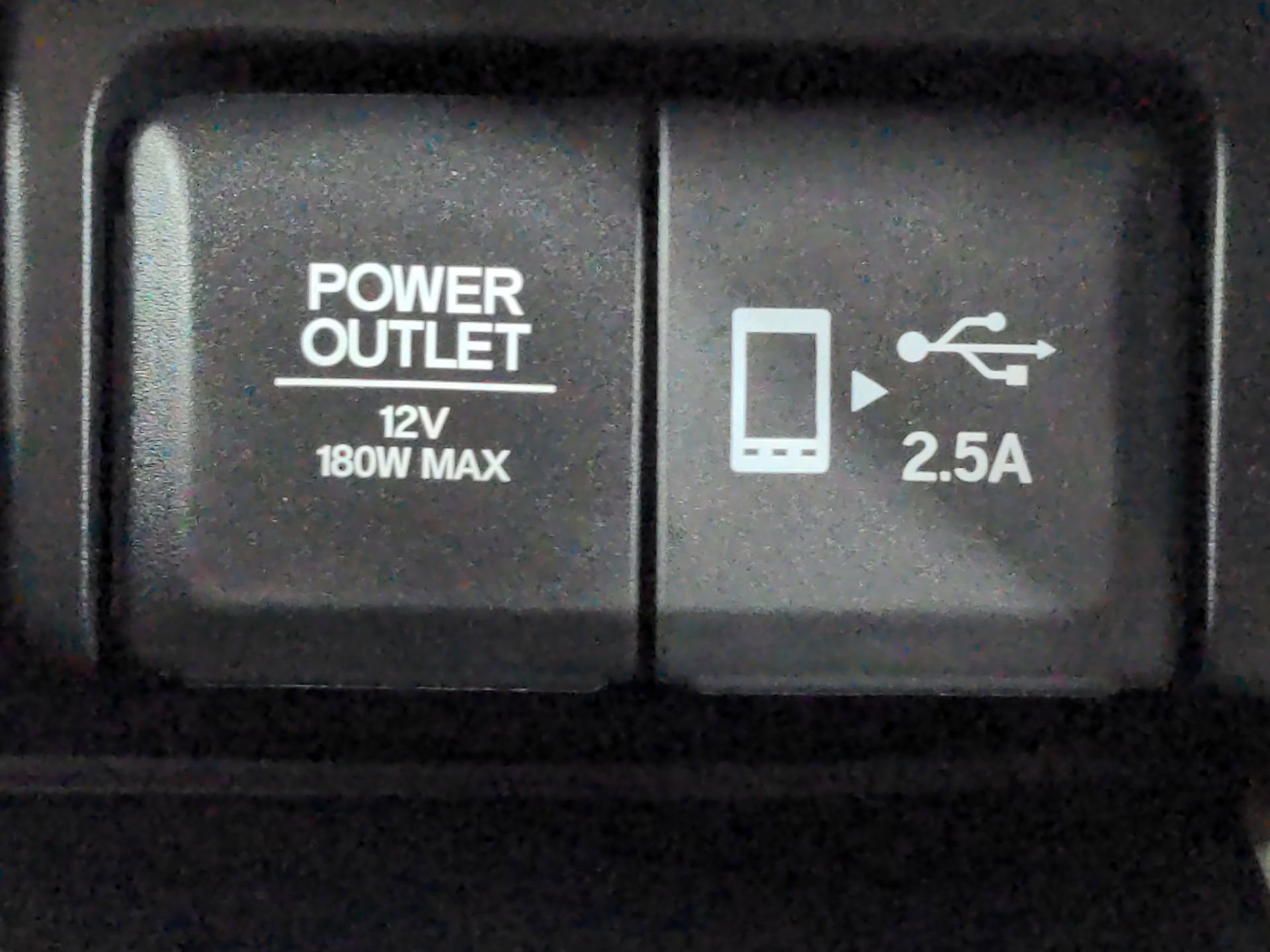 Used 2020 Honda Pilot Touring image 47