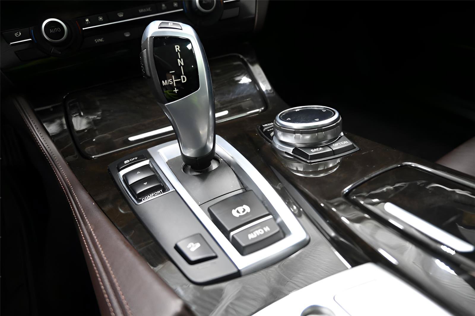 Used 2015 BMW 528i xDrive Sedan AWD/4WD image 22