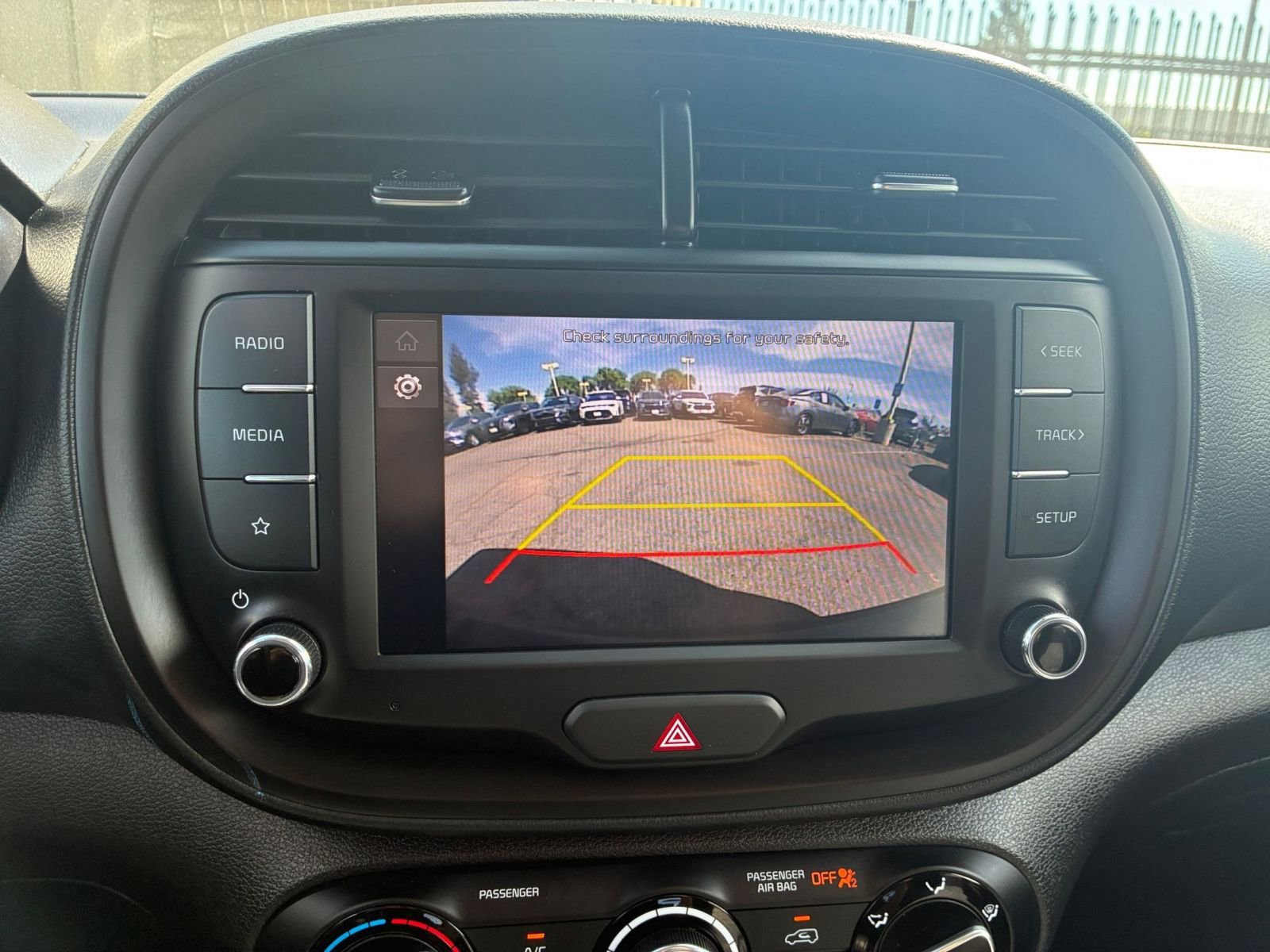 Used 2025 Kia Soul LX w/ LX Technology Package image 22