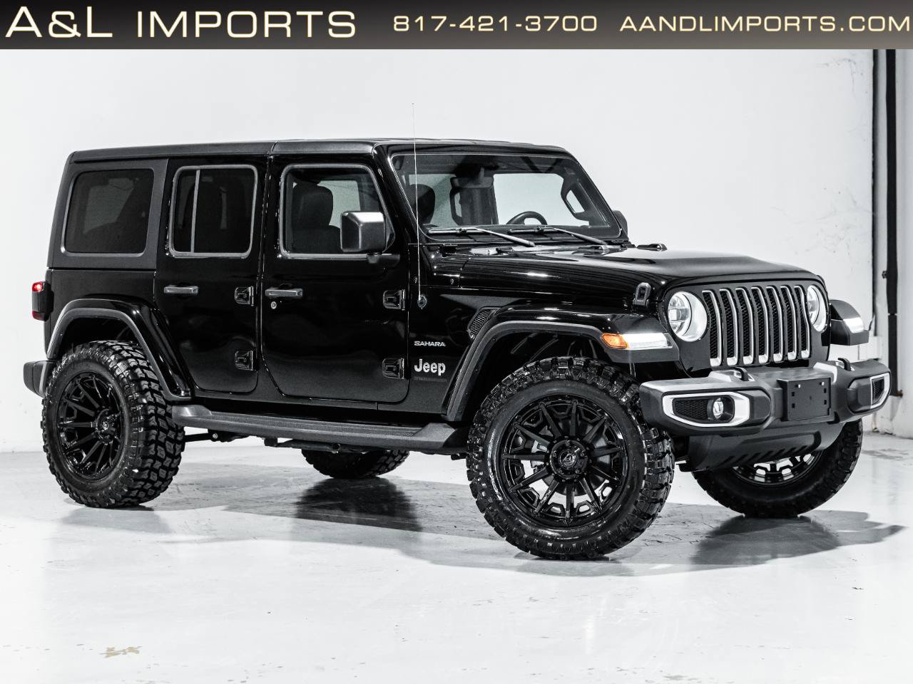 Used 2023 Jeep Wrangler Unlimited Sahara w/ LED Lighting Group AWD/4WD image 34