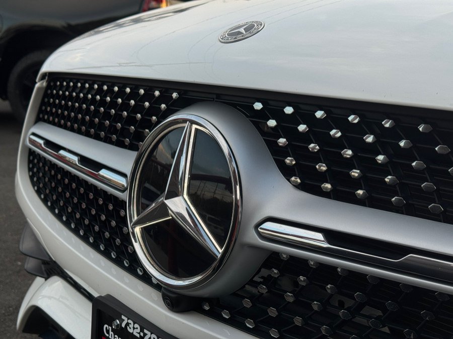 Used 2021 Mercedes-Benz GLC 300 4MATIC Coupe image 15