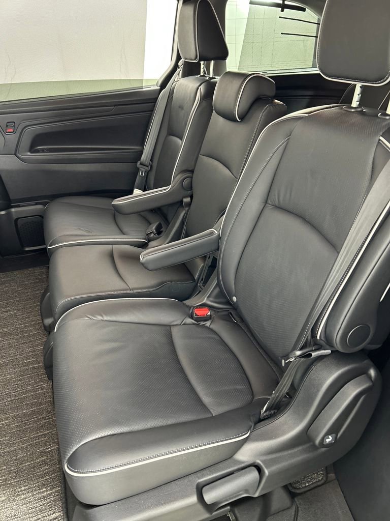 Used 2024 Honda Odyssey Elite image 14