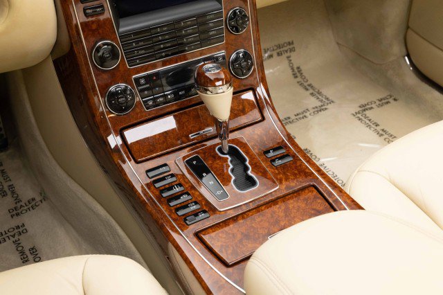 Used 2004 Maybach 57 image 18