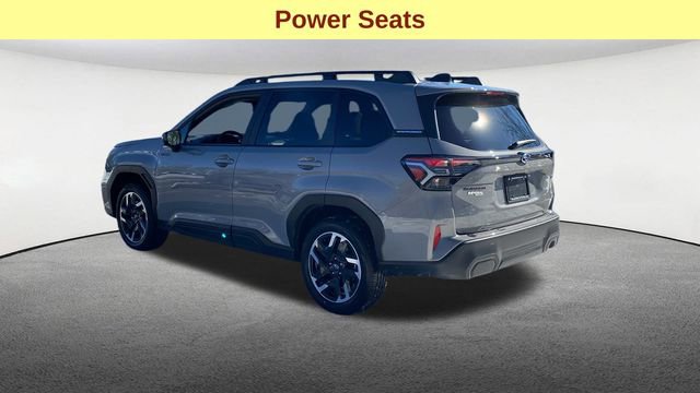 Used 2025 Subaru Forester Premium image 6