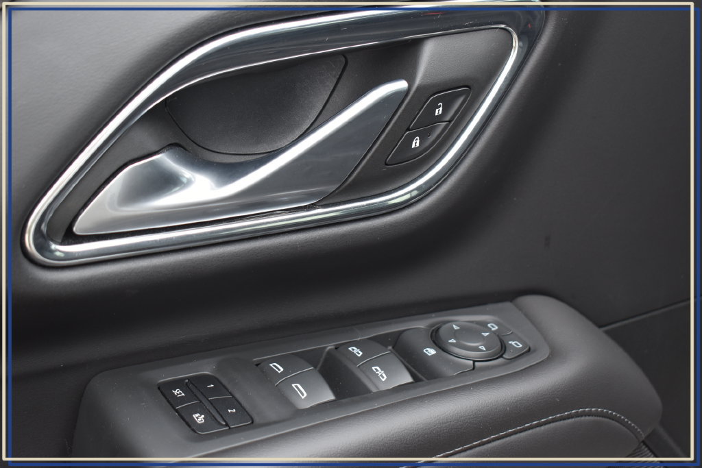 Certified 2023 Chevrolet Tahoe LT AWD/4WD image 13
