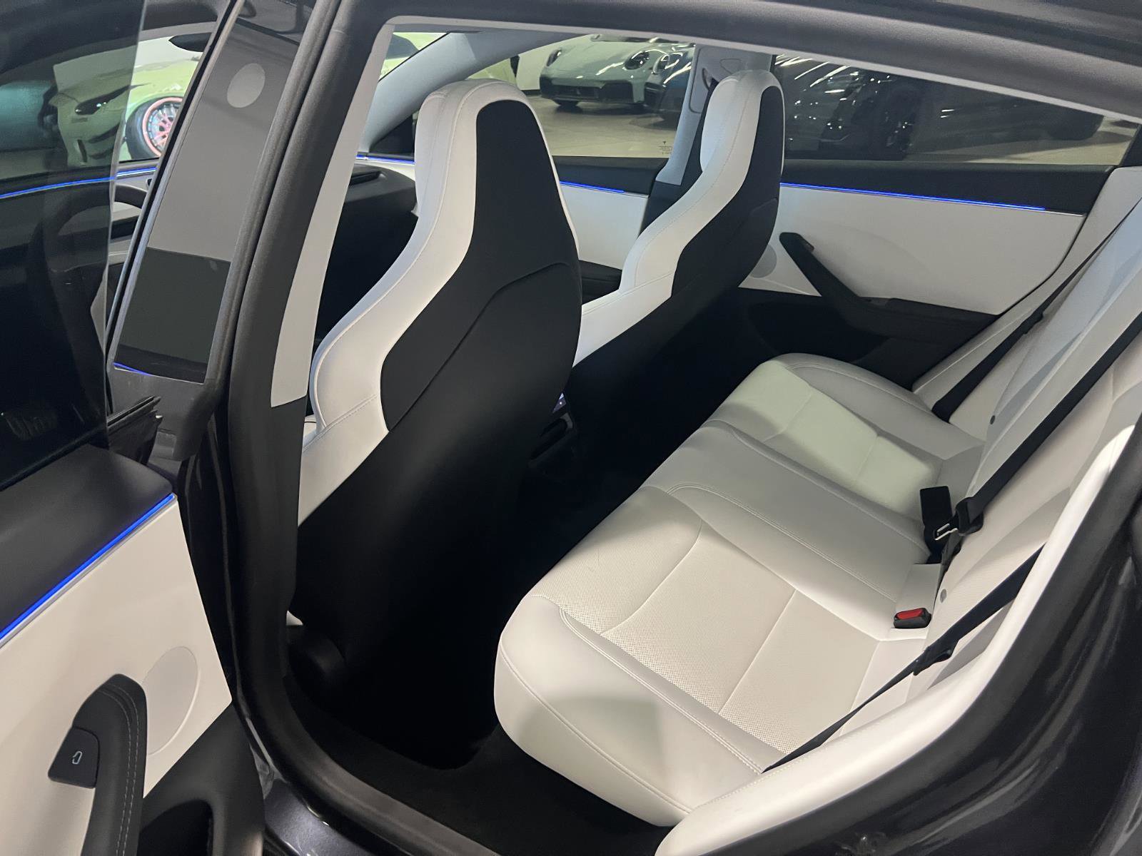 Used 2024 Tesla Model 3 Performance AWD/4WD image 28