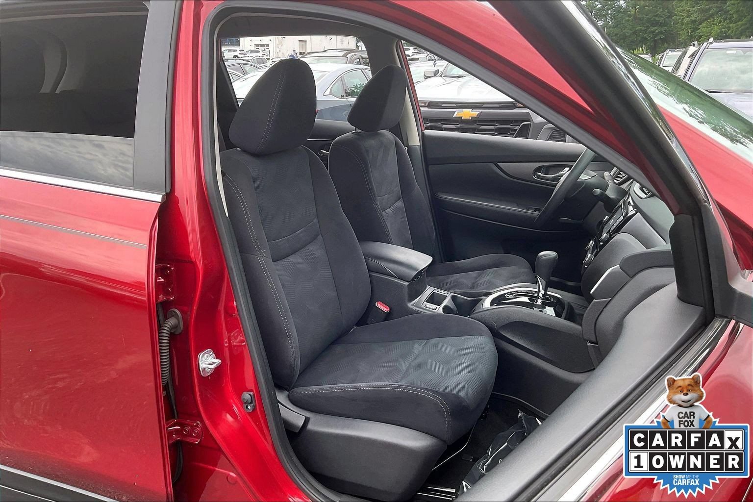 Used 2016 Nissan Rogue SV w/ SV Premium Package AWD/4WD image 7