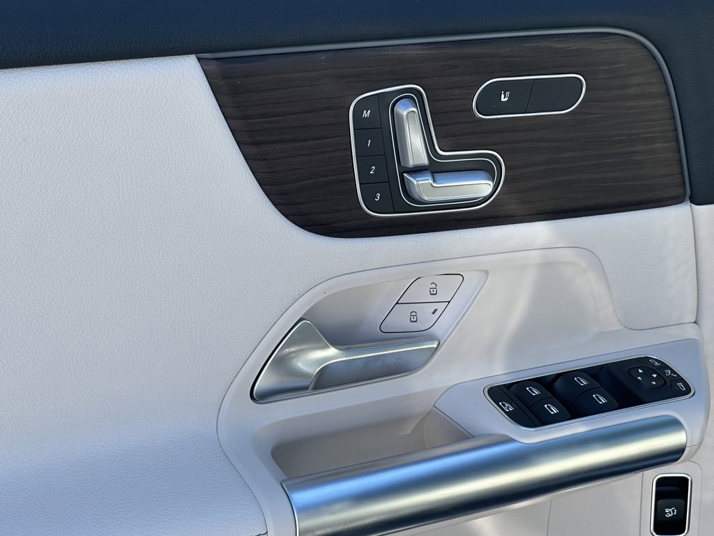 New 2026 Mercedes-Benz GLA 250 4MATIC image 12