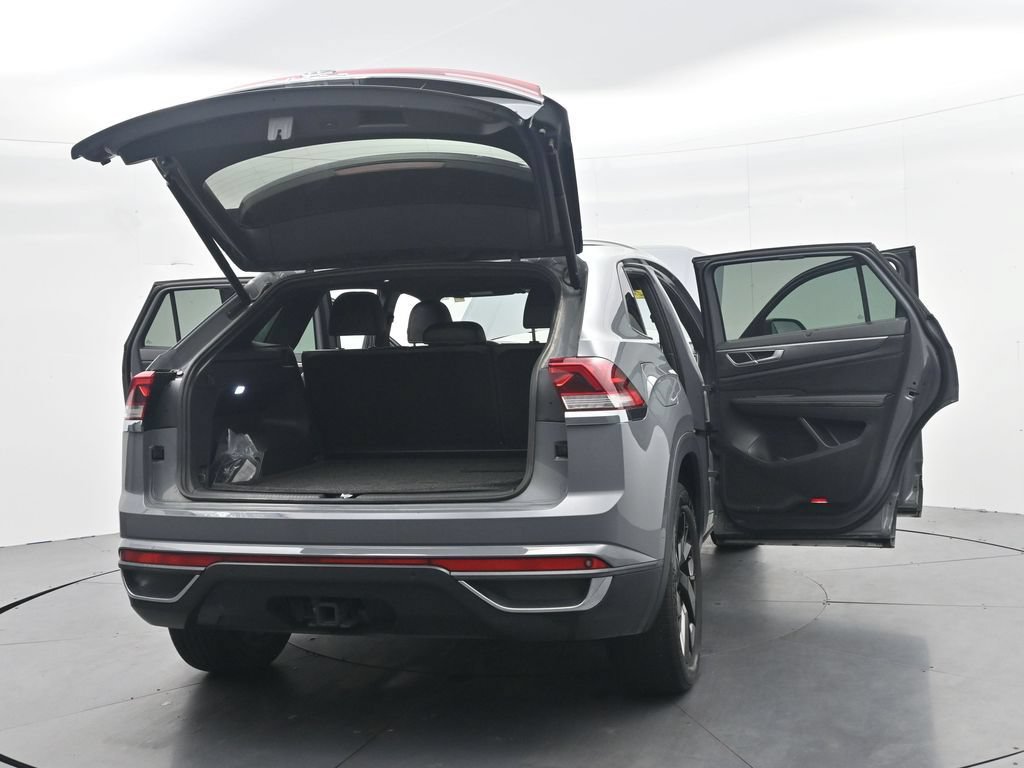 Used 2024 Volkswagen Atlas Cross Sport SE w/ Panoramic Sunroof Package AWD/4WD image 51