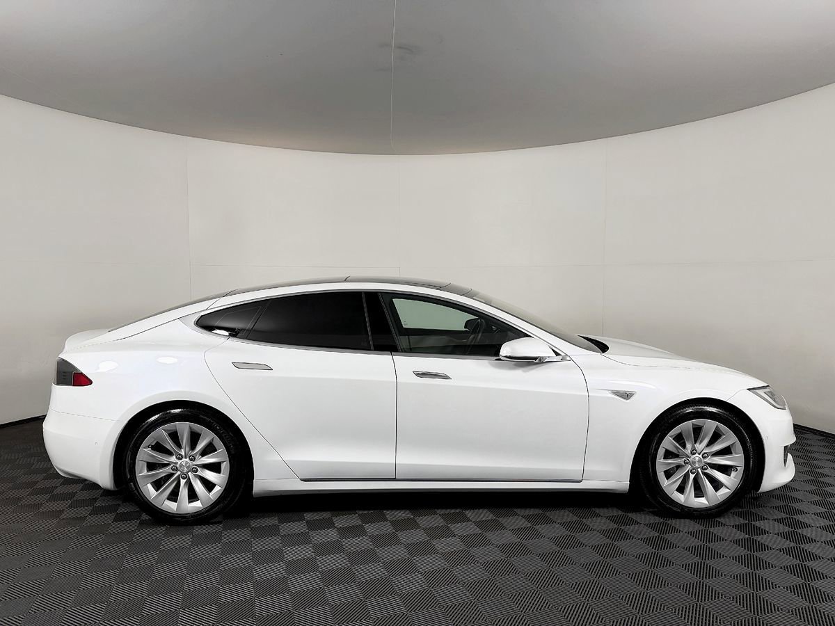 Used 2016 Tesla Model S 70D AWD/4WD image 7