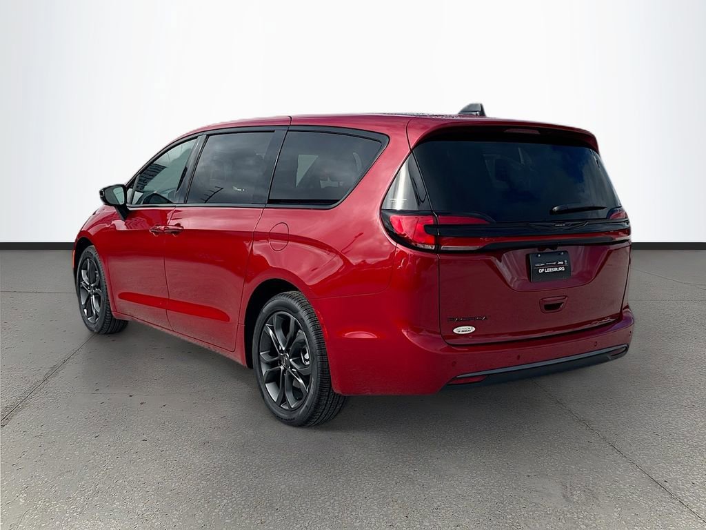 New 2026 Chrysler Pacifica Select FWD image 5
