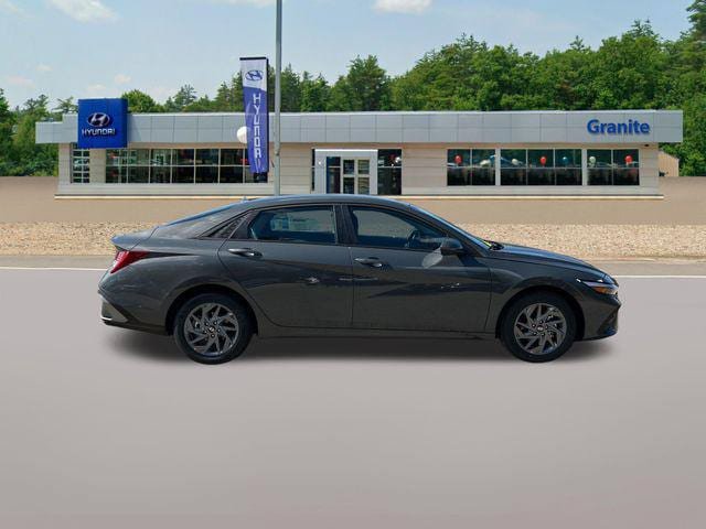 New 2026 Hyundai Elantra Hybrid FWD image 4