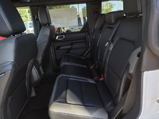 New 2026 Ford Bronco Outer Banks AWD/4WD image 15