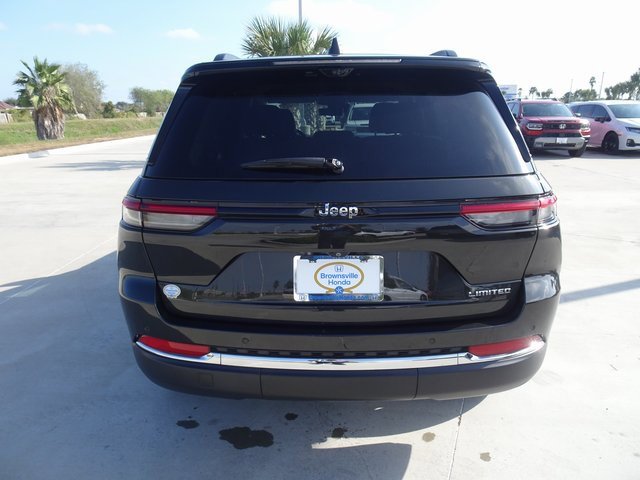 Used 2024 Jeep Grand Cherokee Limited w/ Luxury Tech Group II image 5