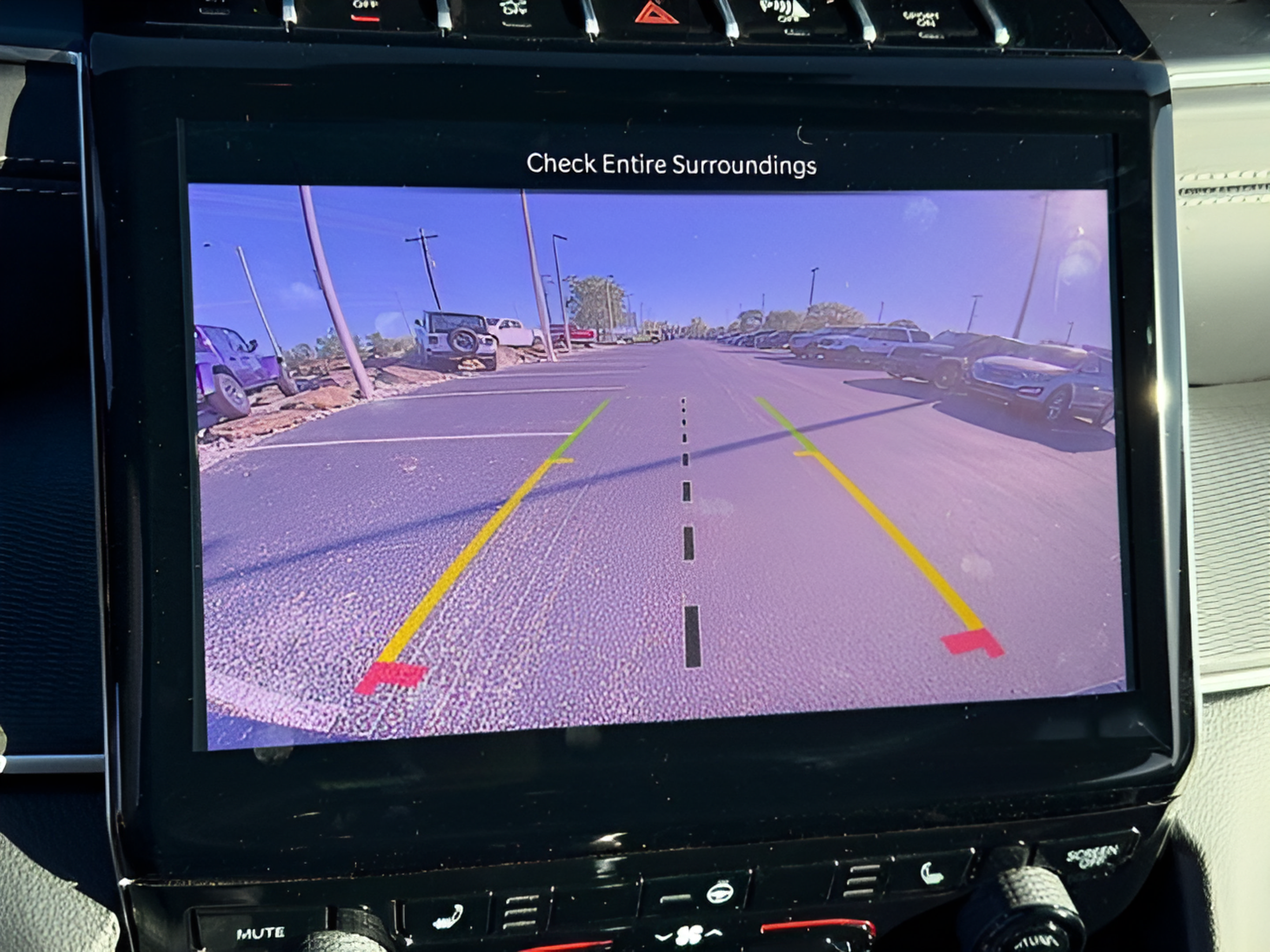 New 2027 Jeep Grand Cherokee Laredo X AWD/4WD image 23