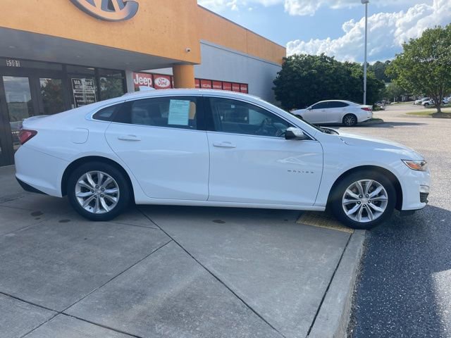 Used 2022 Chevrolet Malibu LT image 3