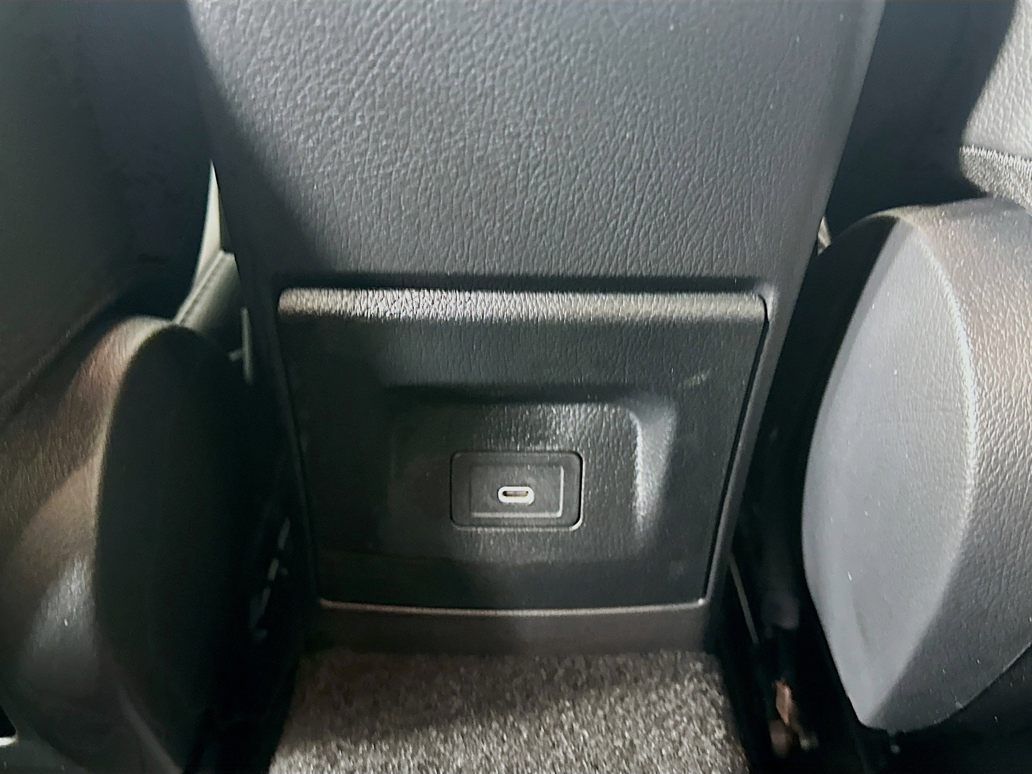 Certified 2025 Mercedes-Benz CLA 250 4MATIC image 32