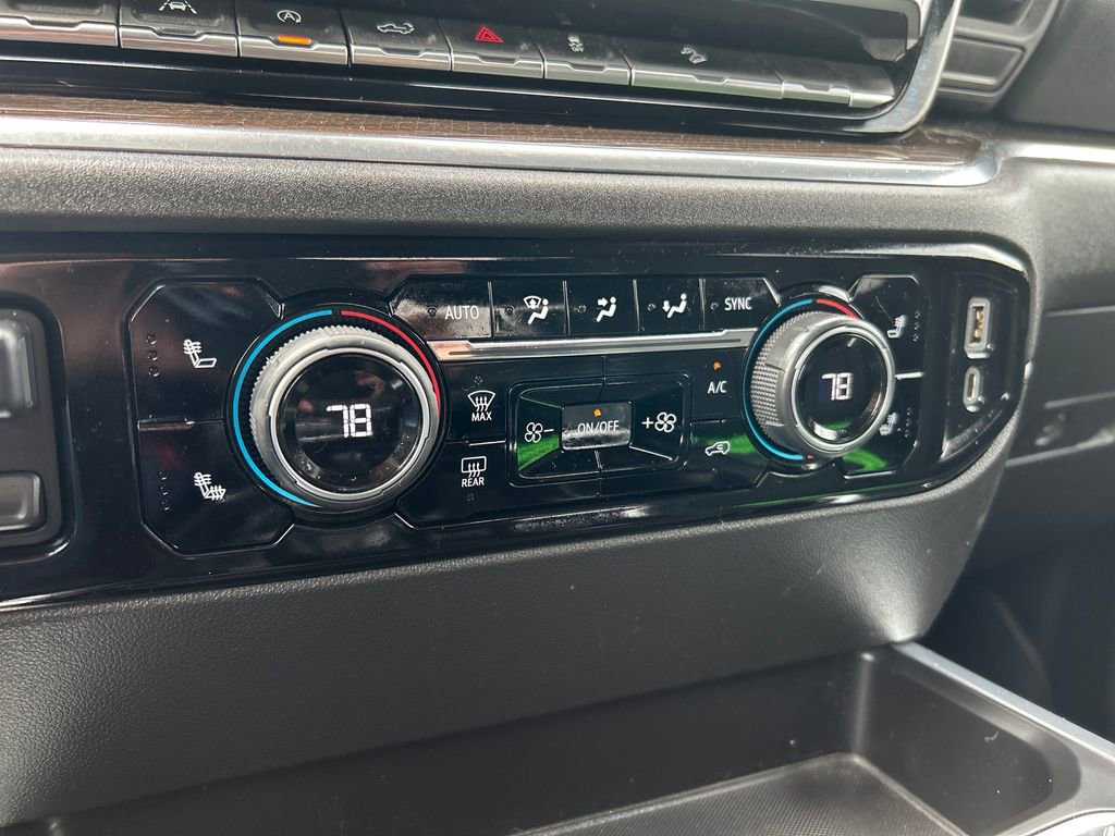 Used 2023 Chevrolet Silverado 1500 LT AWD/4WD image 29