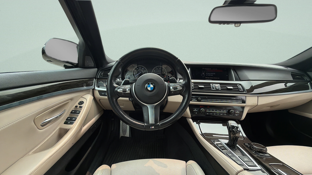 Used 2015 BMW 550i xDrive Sedan AWD/4WD image 12