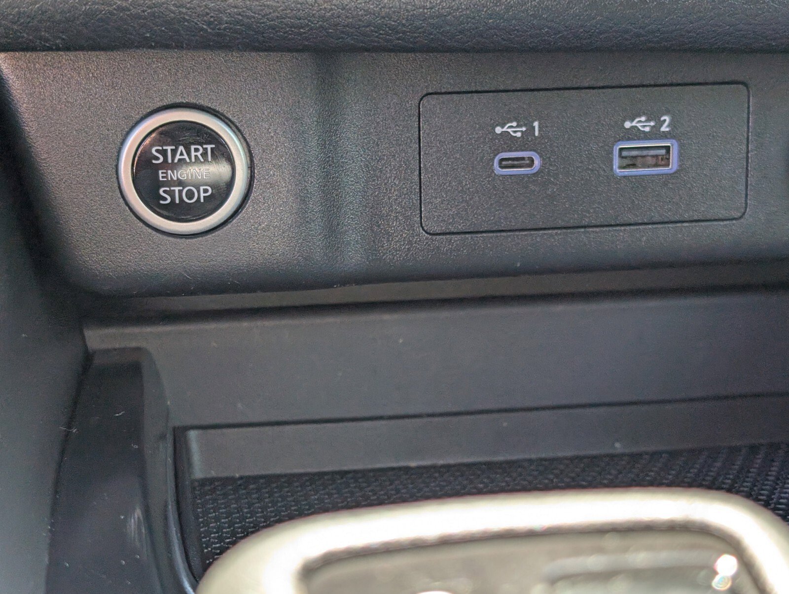 Used 2023 Nissan Rogue S FWD image 27