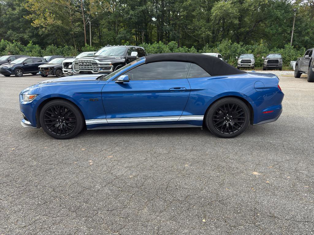 Used 2017 Ford Mustang GT Premium w/ GT Performance Package image 9
