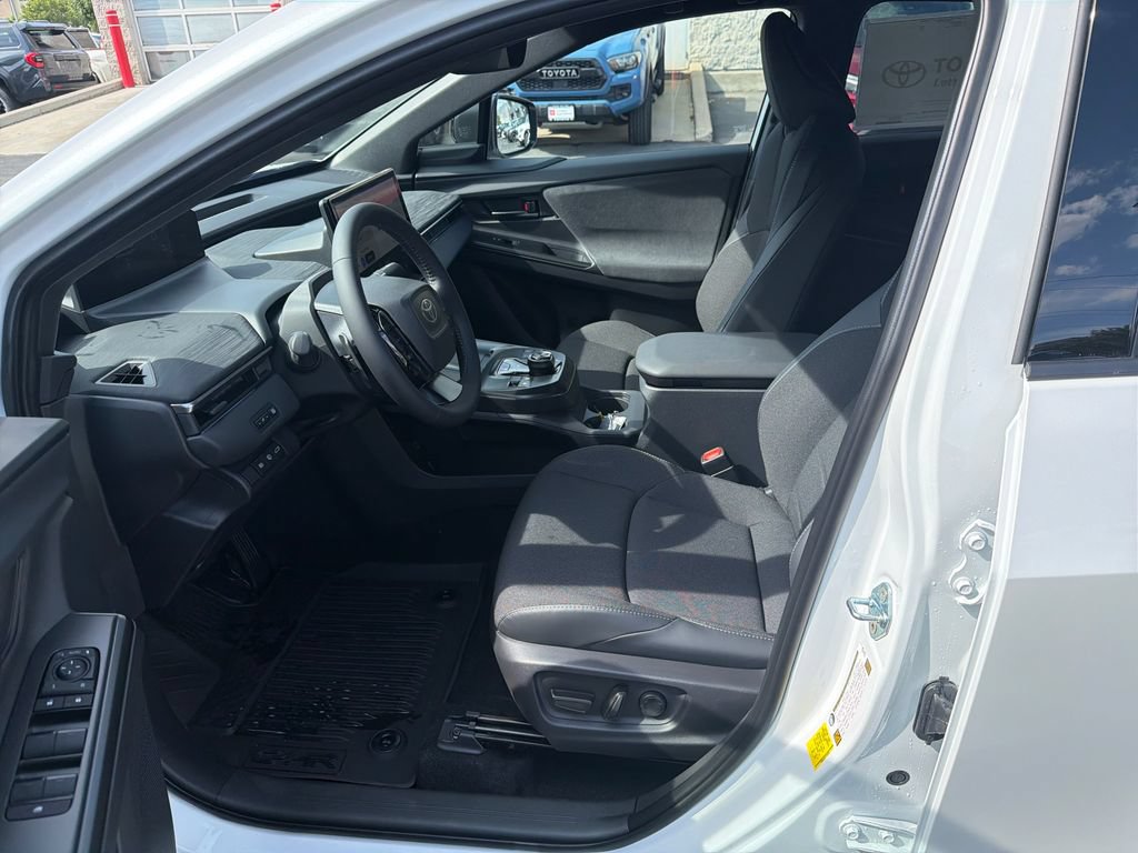 New 2026 Toyota C-HR AWD/4WD image 9