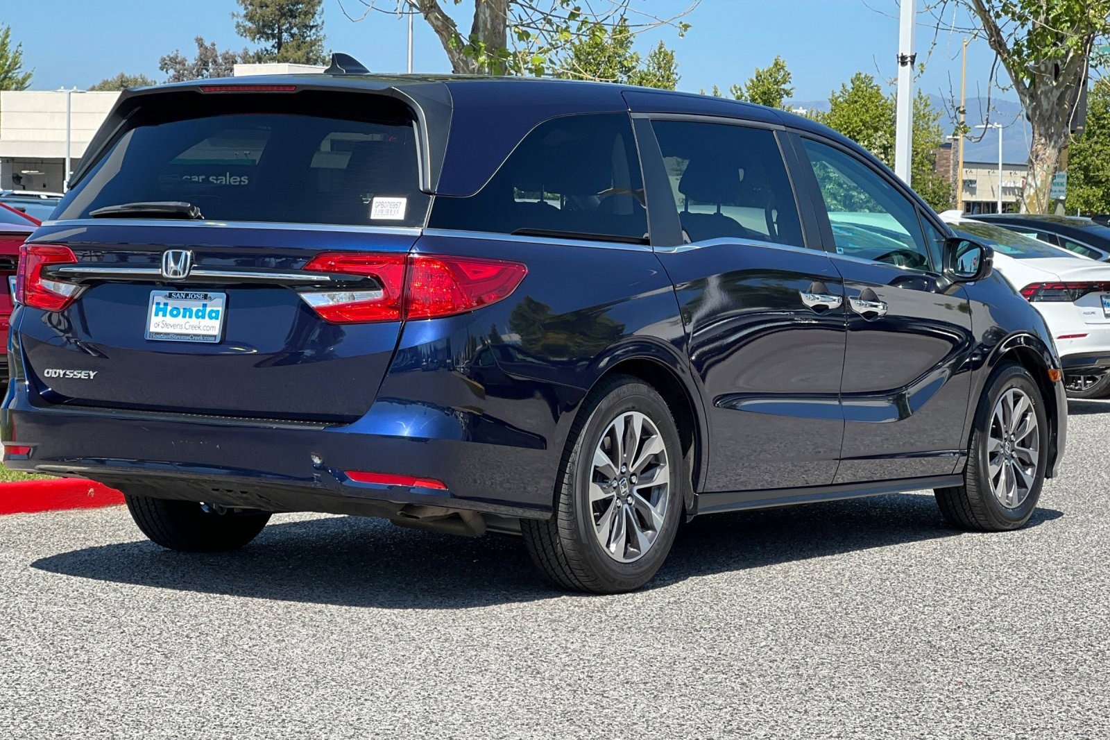 Used 2023 Honda Odyssey EX-L image 8