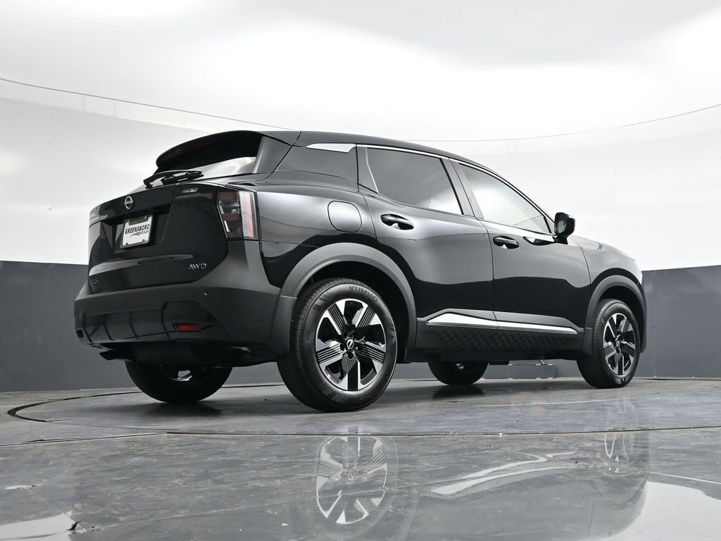 Certified 2025 Nissan Kicks SV image 30