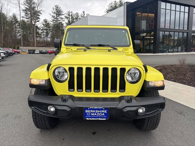 Used 2022 Jeep Wrangler Unlimited Sahara AWD/4WD image 12