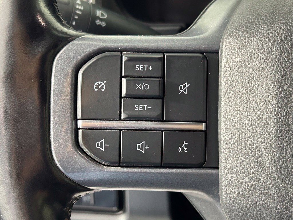 Used 2023 Ford F350 Lariat AWD/4WD image 29