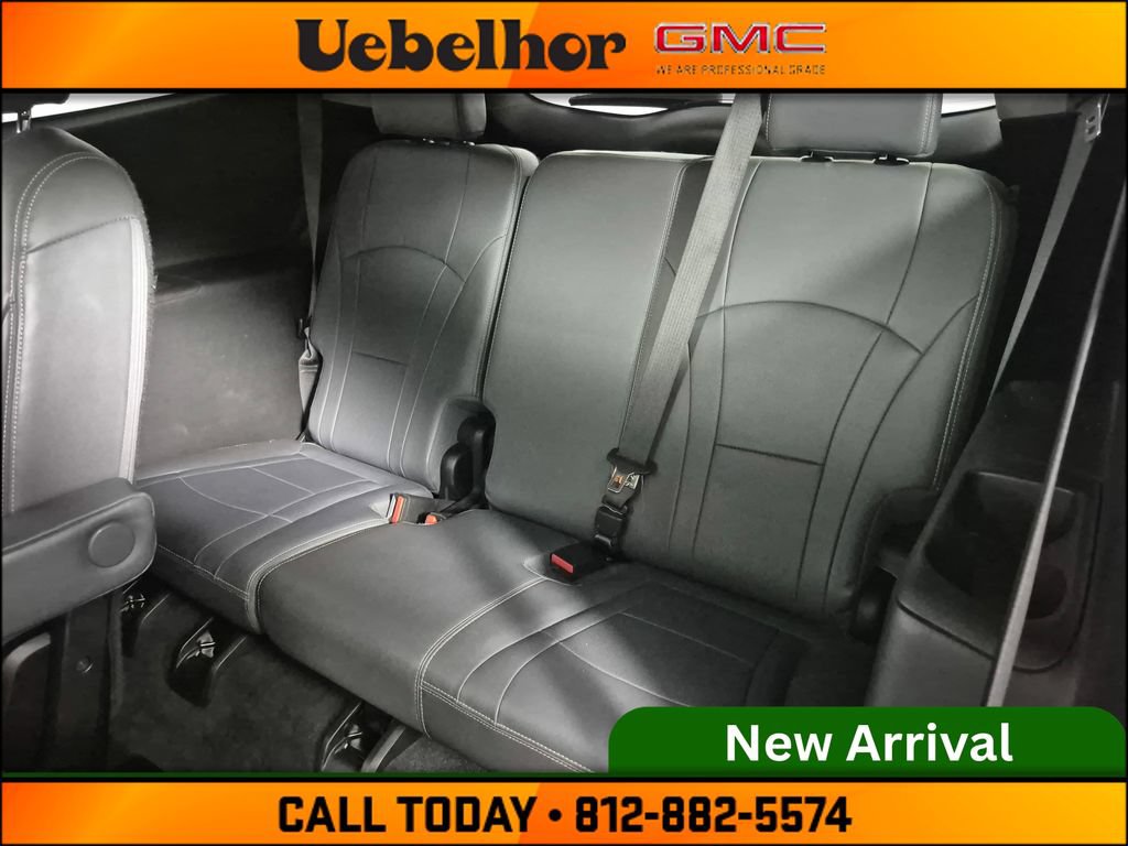 Used 2019 Buick Enclave Essence AWD/4WD image 27