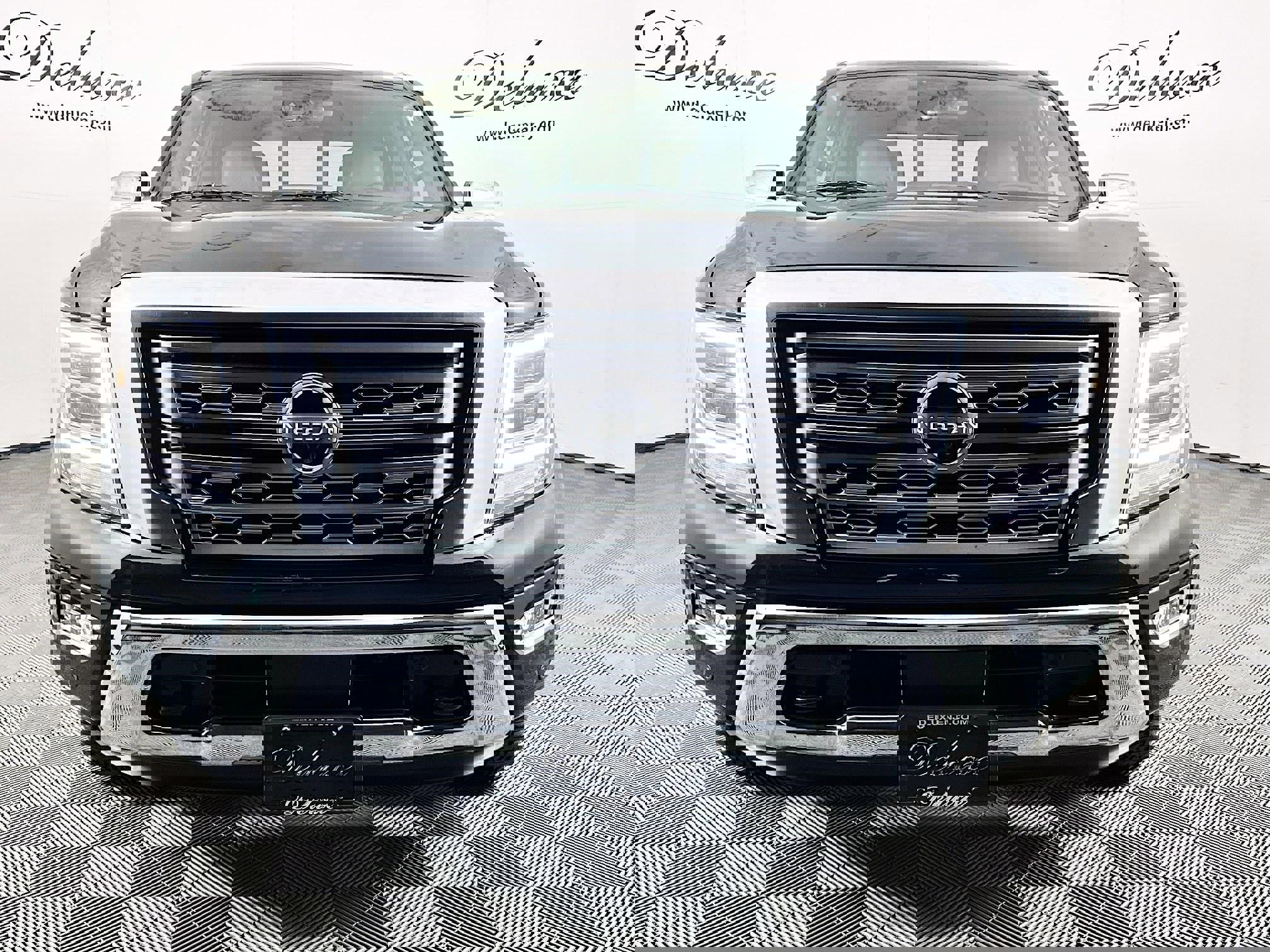 Used 2023 Nissan Titan Platinum Reserve w/ Moonroof Package image 2