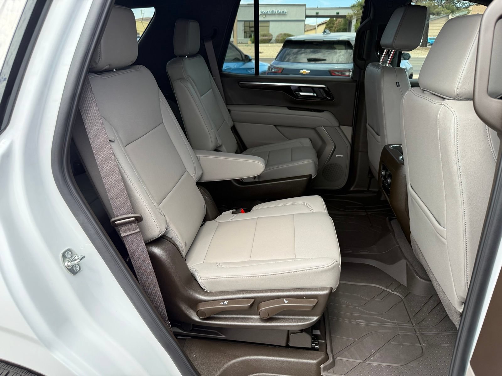 New 2026 Chevrolet Tahoe LT w/ Comfort Package AWD/4WD image 38