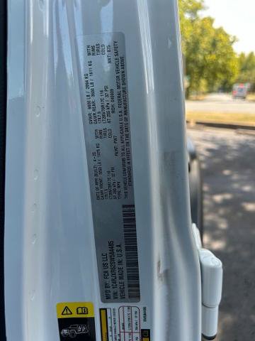 Used 2025 Jeep Wrangler Unlimited Rubicon 4xe w/ Convenience Group AWD/4WD image 14