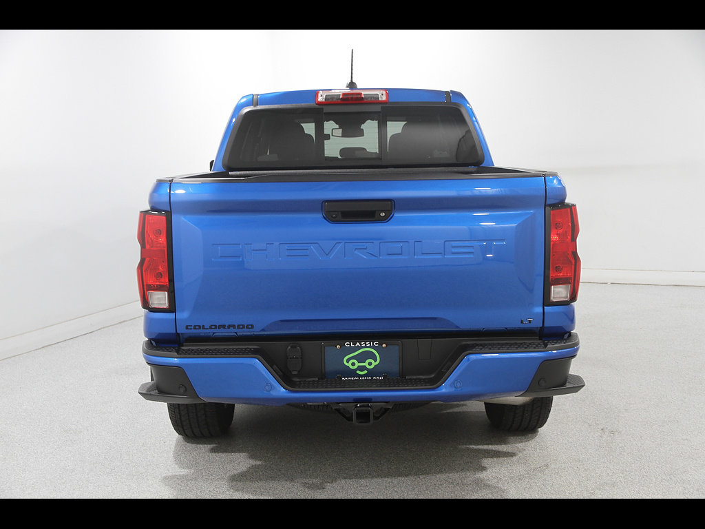 Certified 2024 Chevrolet Colorado LT w/ LT Convenience Package II AWD/4WD image 22