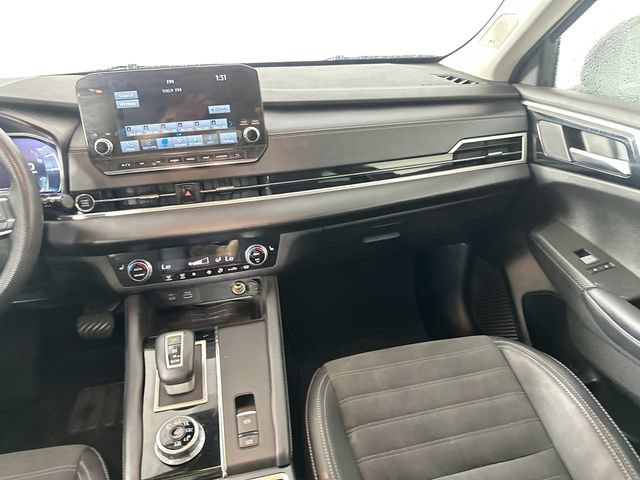 Used 2023 Mitsubishi Outlander SE AWD/4WD image 27