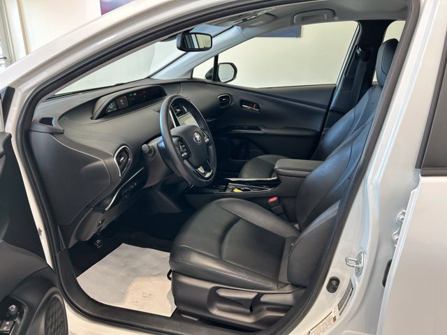 Used 2022 Toyota Prius XLE AWD/4WD image 10