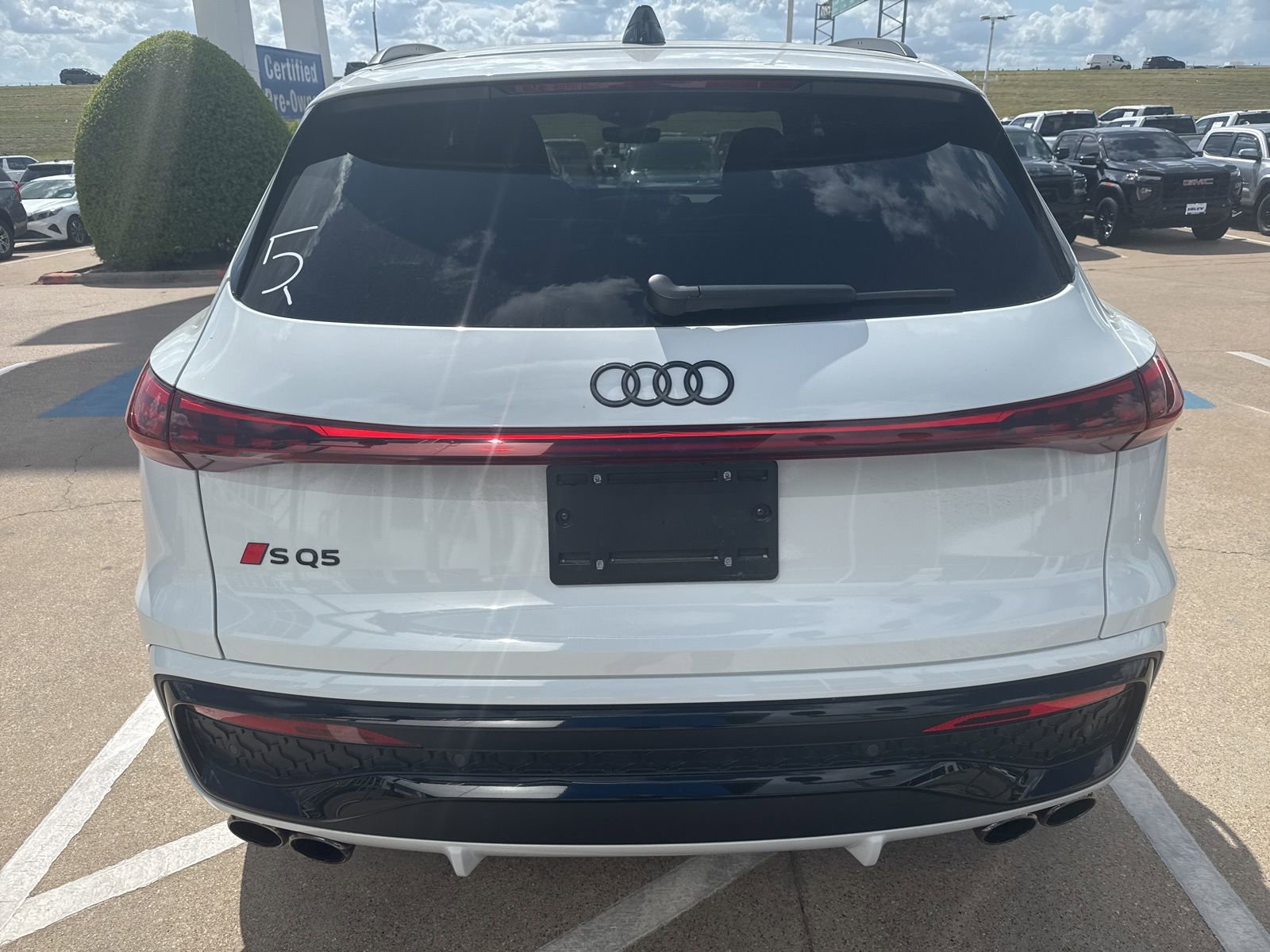 Used 2025 Audi SQ5 Premium Plus image 6